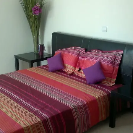 2b Seafront Boutique Finikoudes Beach Larnaca